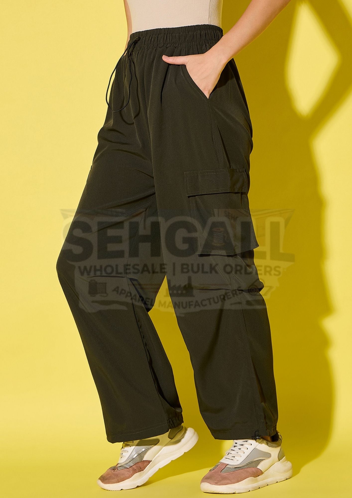 Women Loose Fit Parachute Cargo Pant-3439