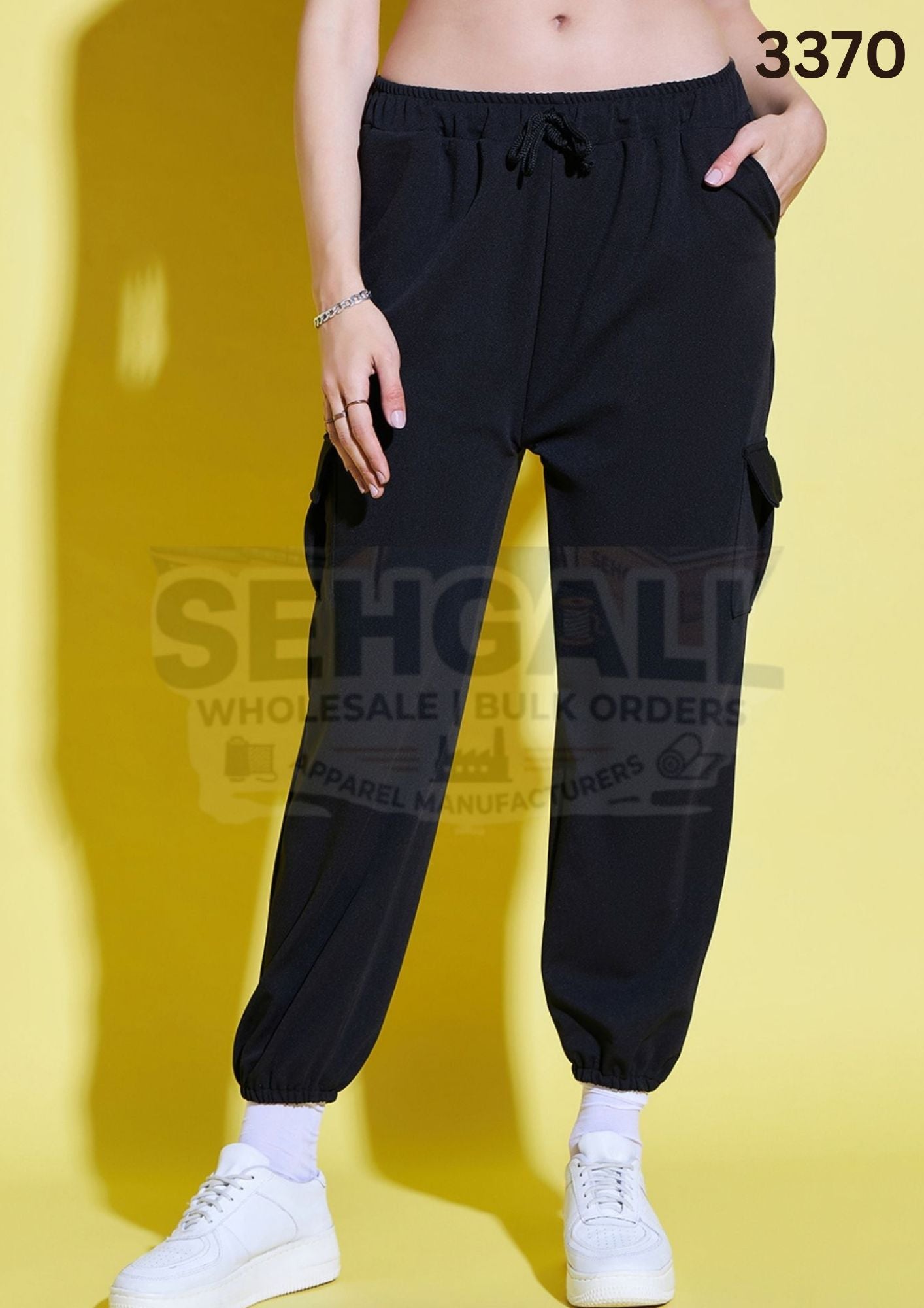 Lycra Blend Women Relaxed Fit Jogger Pant With Pockets-3370