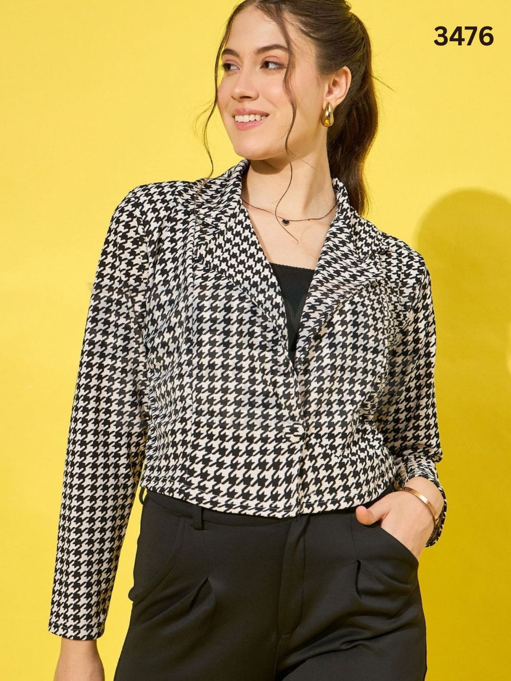 Black and White Houndstooth Print Short Blazer-3476